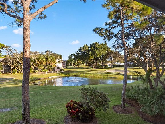 2nd image of 18081 SE Country Club Drive 277 Building 28