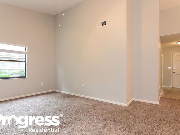 2nd image of 10924 Belmont Dr