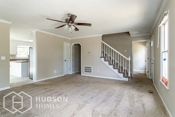 Hudson Homes Management - Living Room