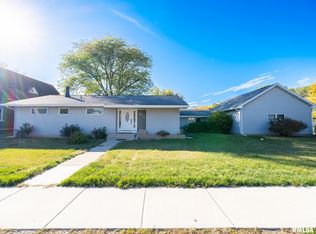 311 N 2nd St, Dunlap, IL 61525