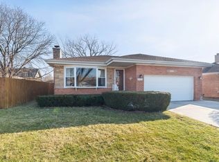 8923 Ozark Ave, Morton Grove, IL 60053