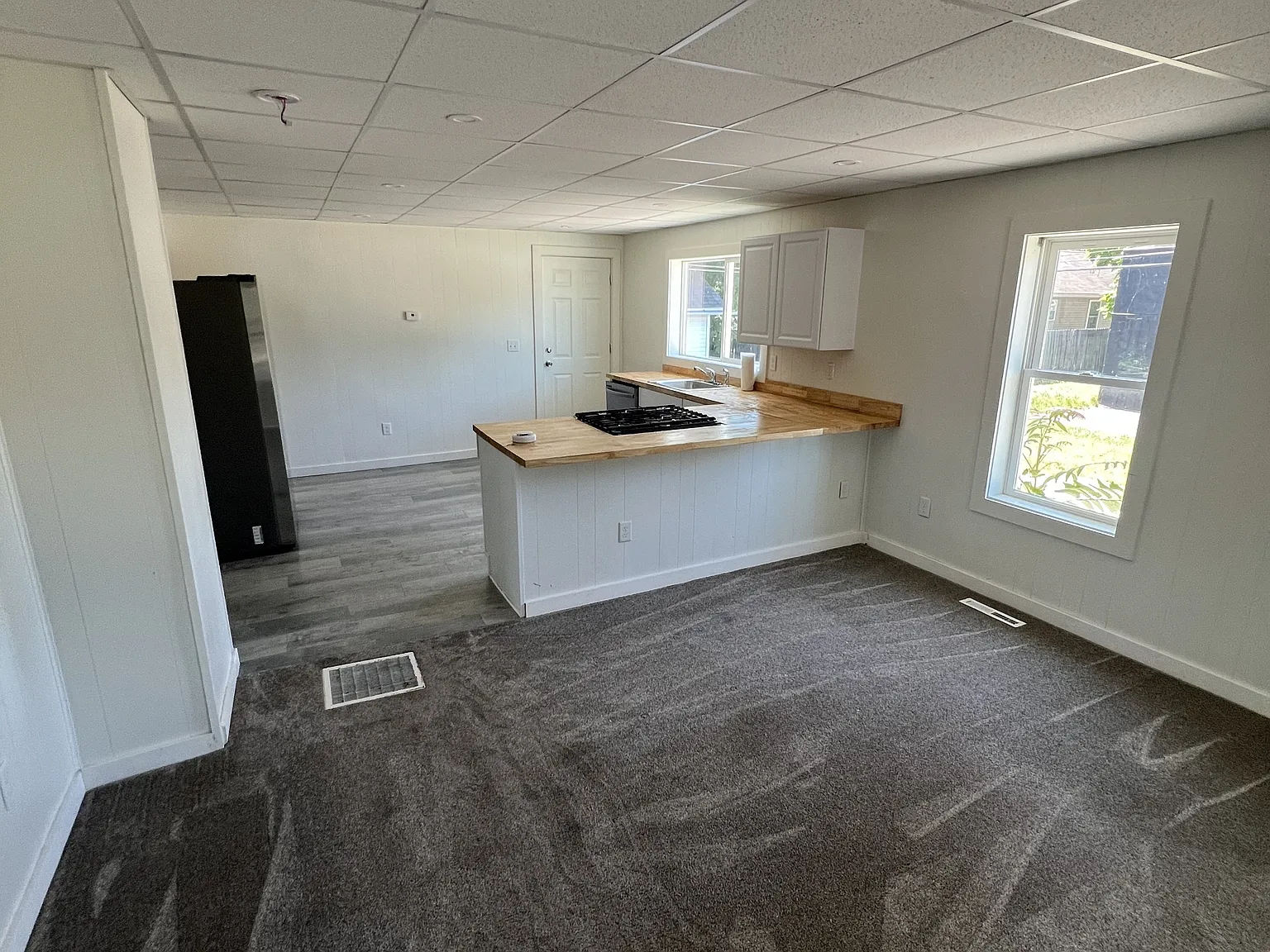 1112 Haley St - 1 — Photo 2