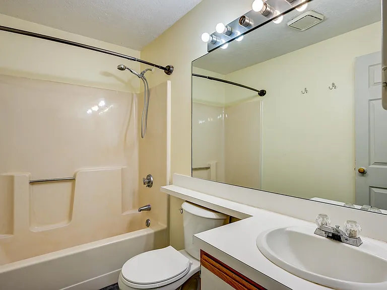 19 Saco St #91 — Photo 21