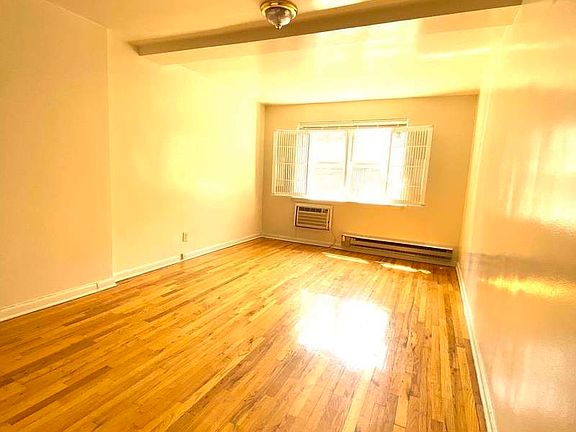 3rd image of 340 E 85th St #5BS