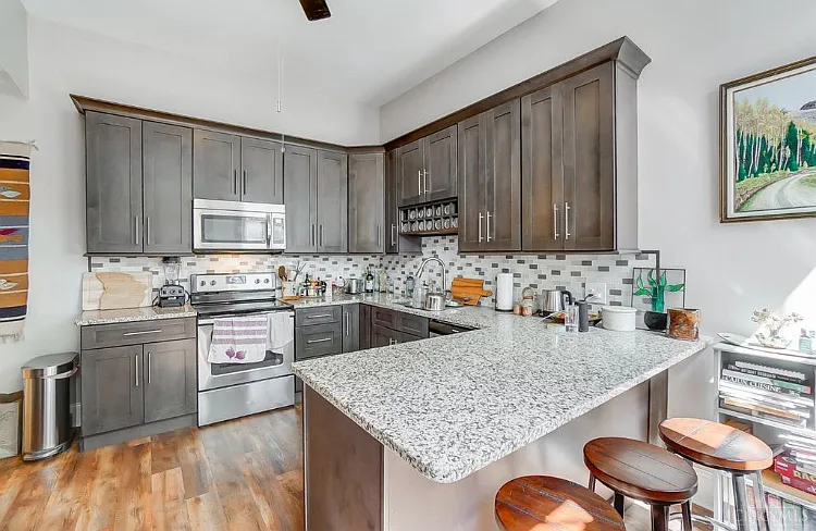 1 bed, 776 sqft, $1,400 — Photo 4