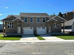 127 Park St UNIT S, Amherstburg, ON N9V1N9