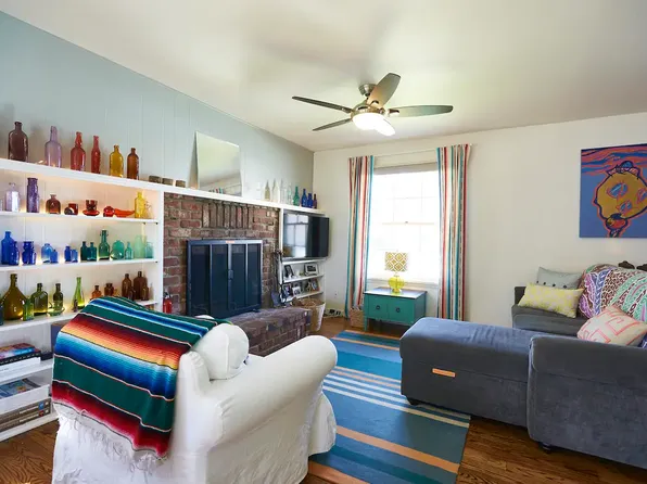 406 7th St, Paso Robles, CA 93446