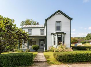 747 E 24th St, Buena Vista, VA 24416