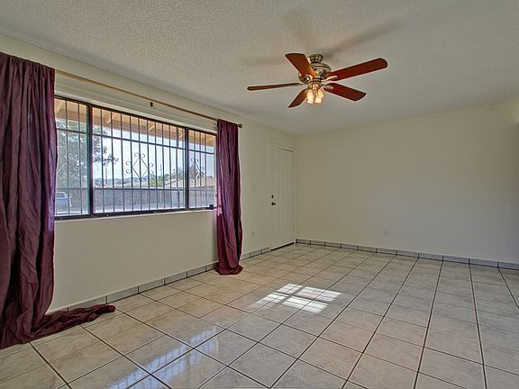 3rd image of 4630 E Saint Catherine Ave