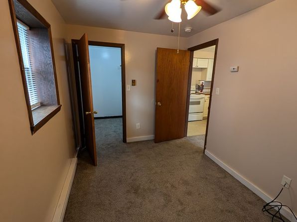9 Iron St, Canonsburg, PA