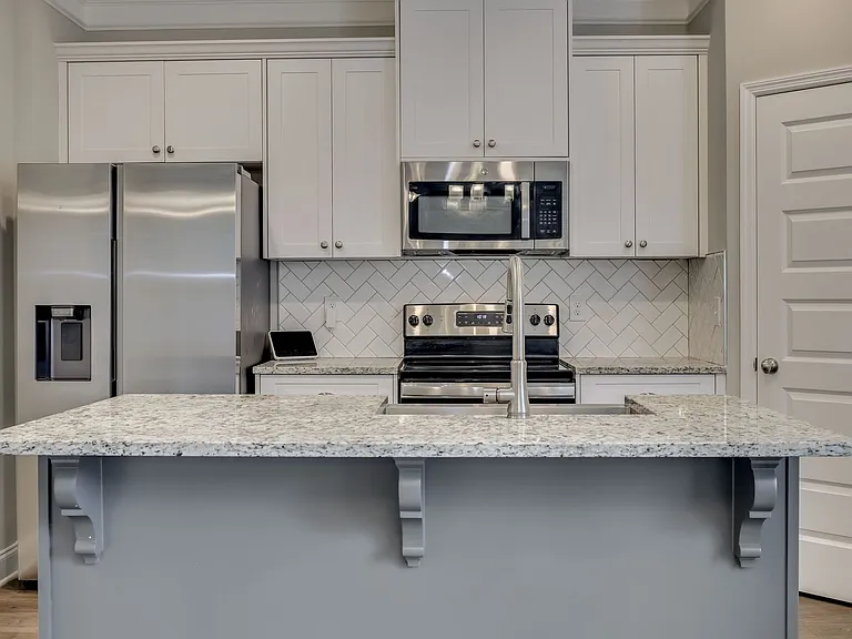 410 Matthew Ln #20 — Photo 21