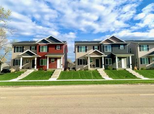 825 3rd Ave SW, Cedar Rapids, IA 52404