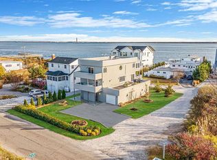 12 Oak Beach Rd, Oak Beach, NY 11702