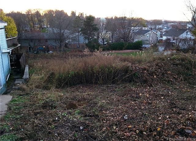 2nd image of 50 Town Hill Ave