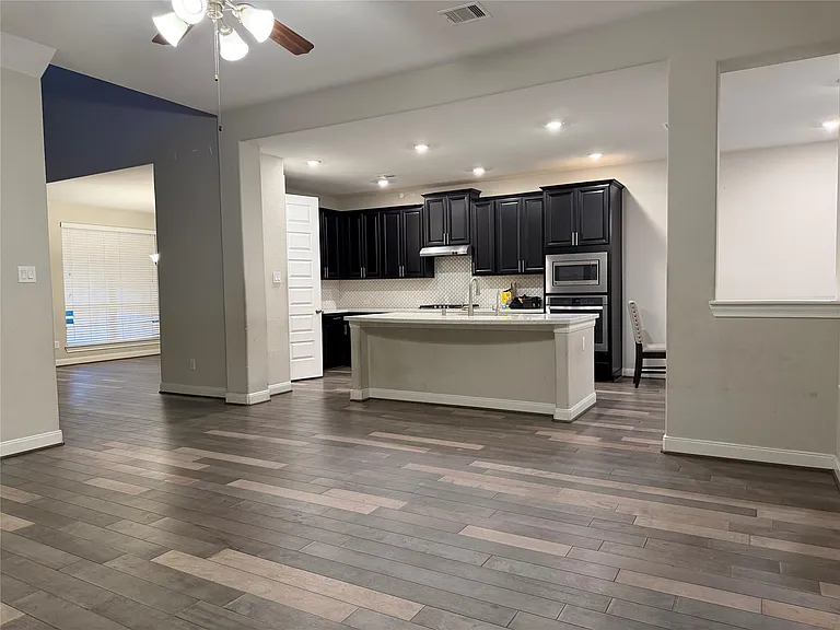 11611 Arbirlot Dr — Photo 9