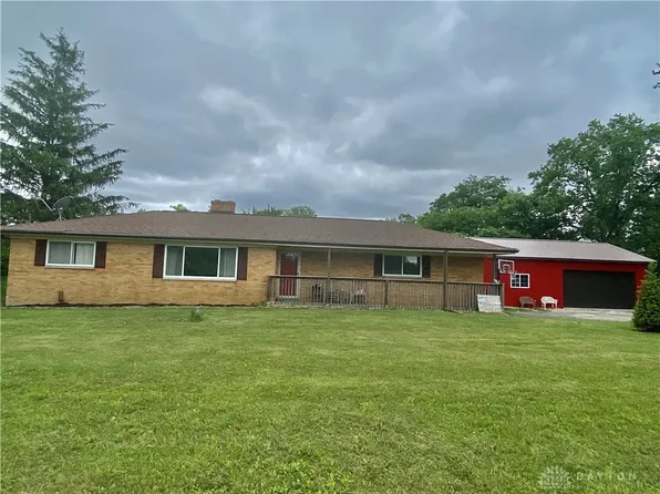 4212 N Diamond Mill Rd, Dayton, OH 45426