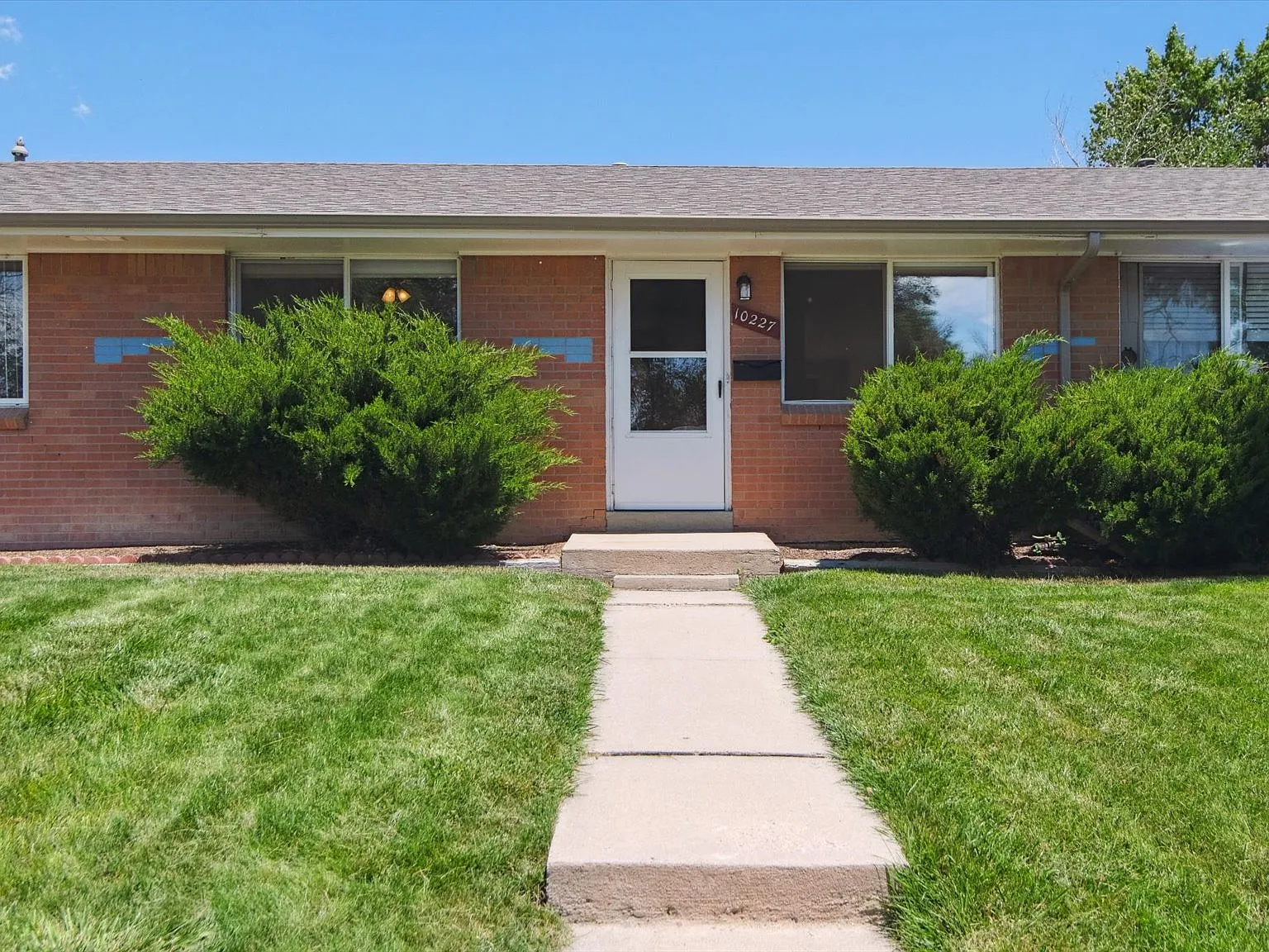 1 bed, 744 sqft, $1,450 — Photo 2