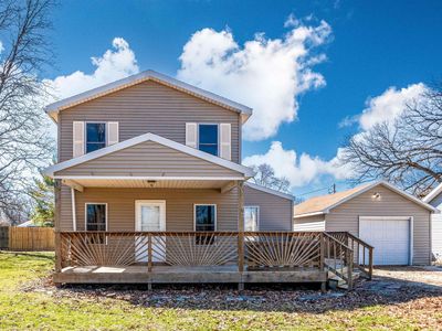 3500 Bloomington Rd, East Peoria, IL, 61611