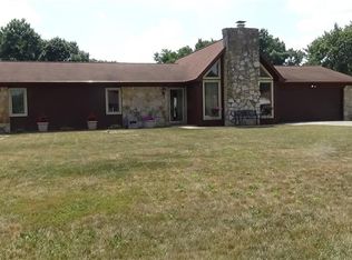 2009 Osman Ln, Greenfield, IN