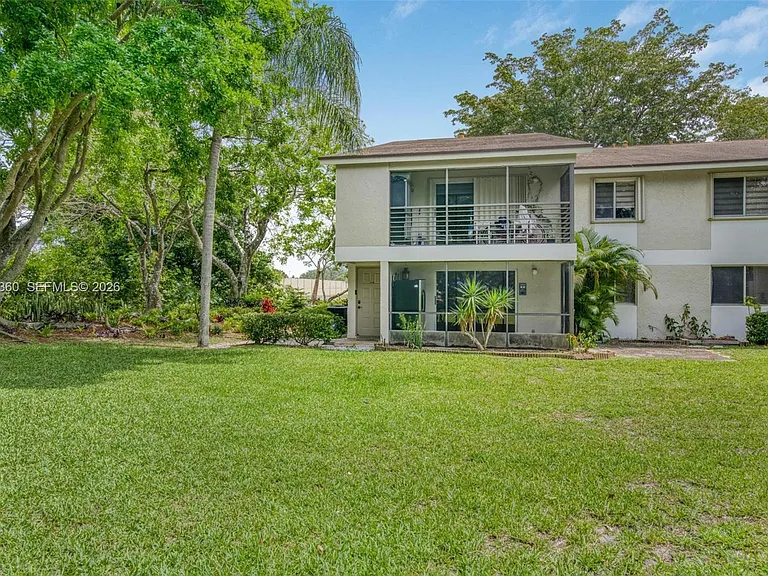 709 Gardens Dr #101 — Photo 22
