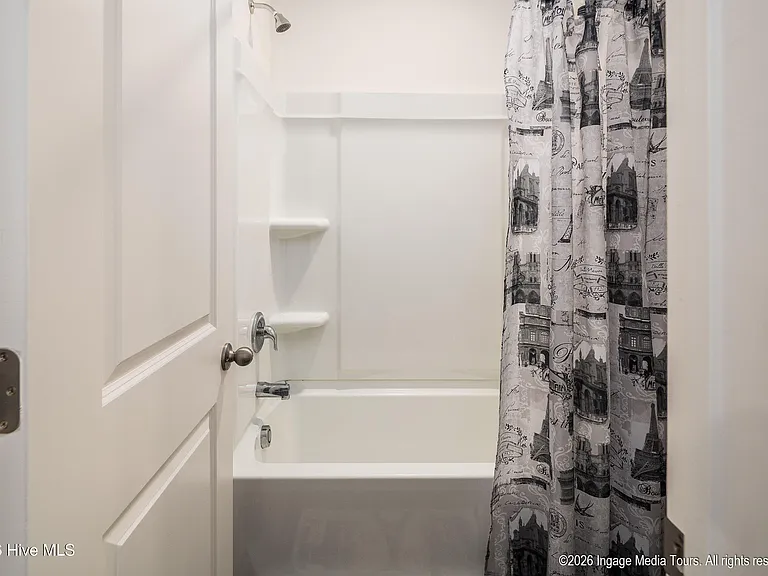 3413 Baybrooke Dr #A — Photo 22