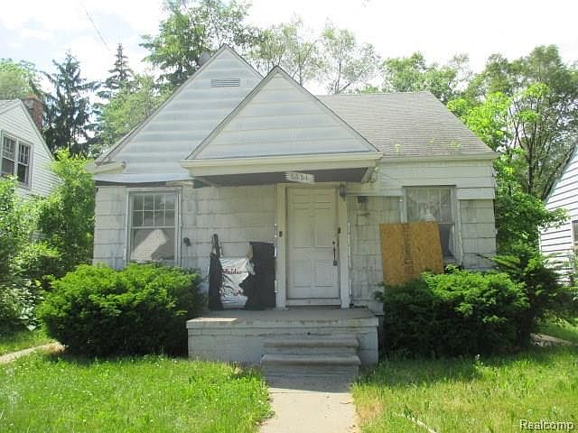 1st image of 8451 Greenview Ave