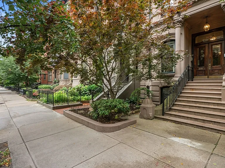 169 Beacon St #3R — Photo 17