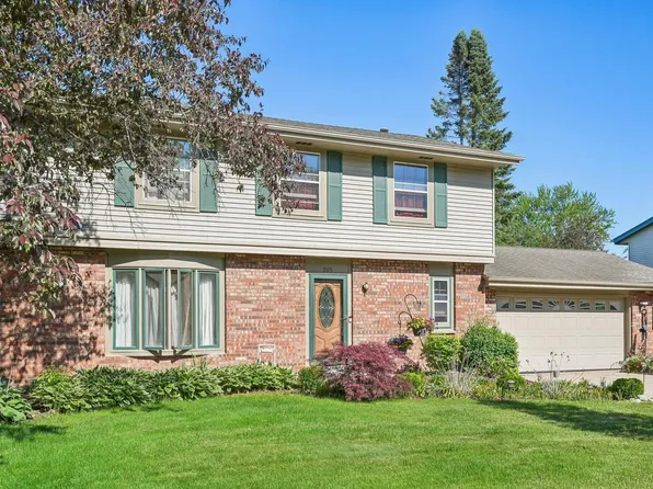 205 Fox Glen ROAD, Fredonia, WI 53021