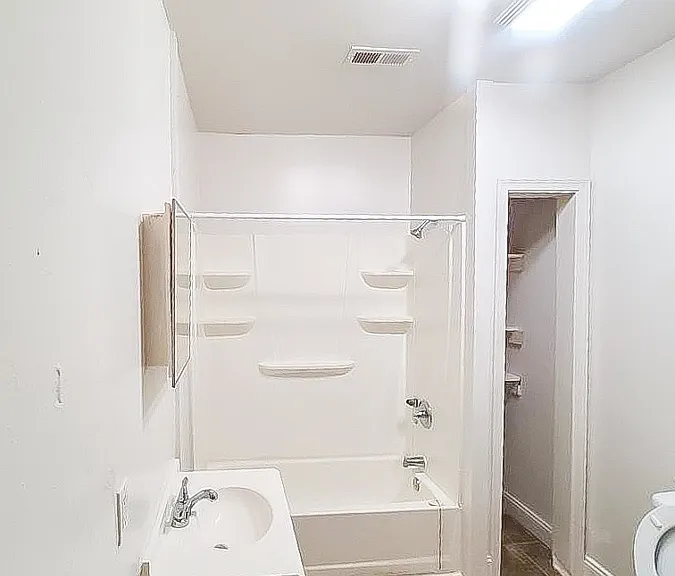144 Spring St — Photo 9