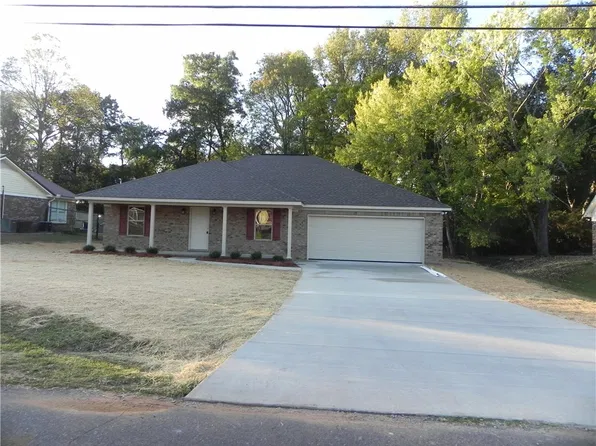 2211 58th St E, Tuscaloosa, AL 35405