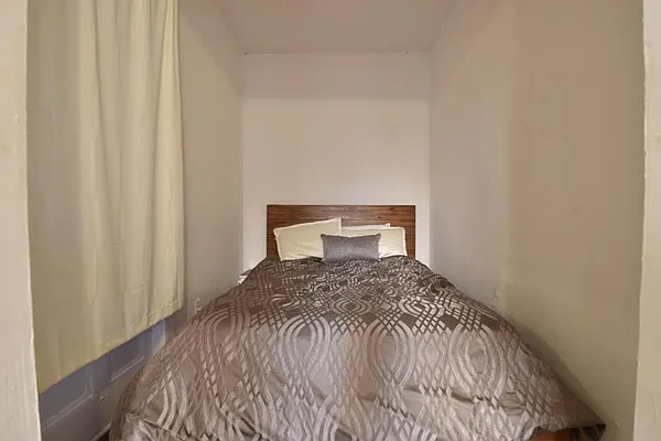 Rented by (Legacy) NY Quality Living Uptown | media 13