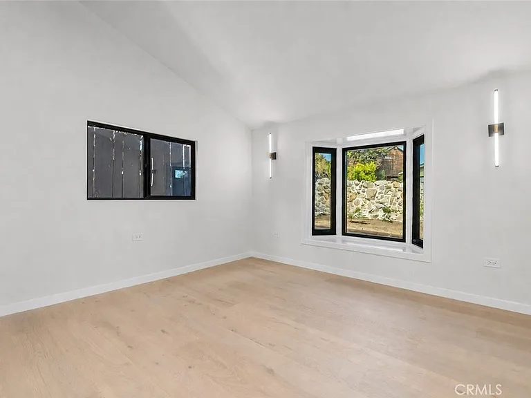 28851 Shady Pl — Photo 15