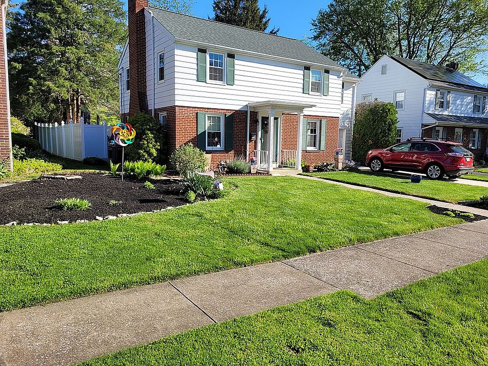 1st image of 229 Bailey St