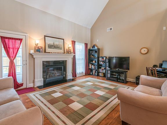 2nd image of 12820 Lily Pond Ln #1