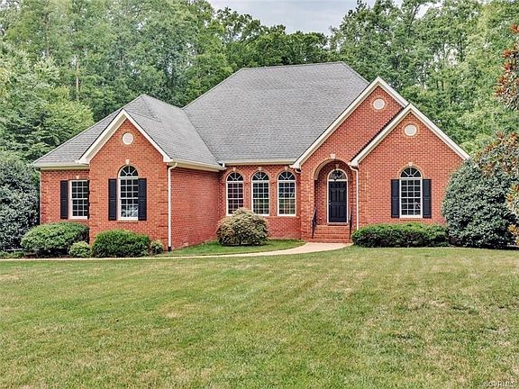 2nd image of 12400 Trumpington Ct