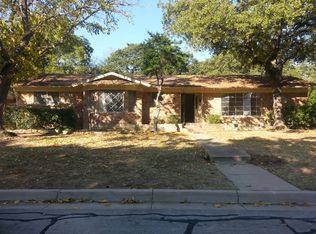 1950 Downey Dr, Fort Worth, TX 76112
