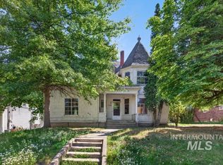 310 S Van Buren St, Moscow, ID 83843