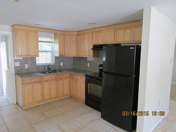 3rd image of 8412 Sunnydale Dr