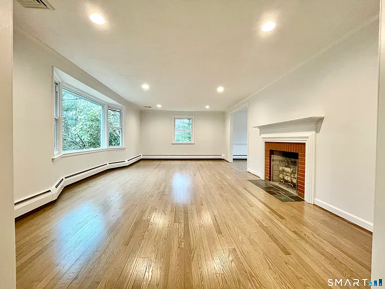 661 Chestnut Hill Rd — Photo 6