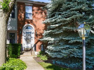 9054 Forestview Rd, Evanston, IL 60203