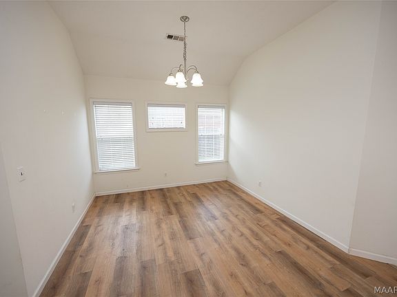 5th image of 8824 Stoneridge Pl