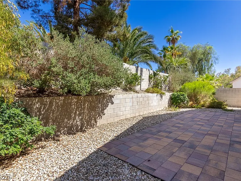 253 Mesquite Ridge Ln — Photo 27