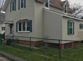 254 Adams St, Warwick, RI 02888