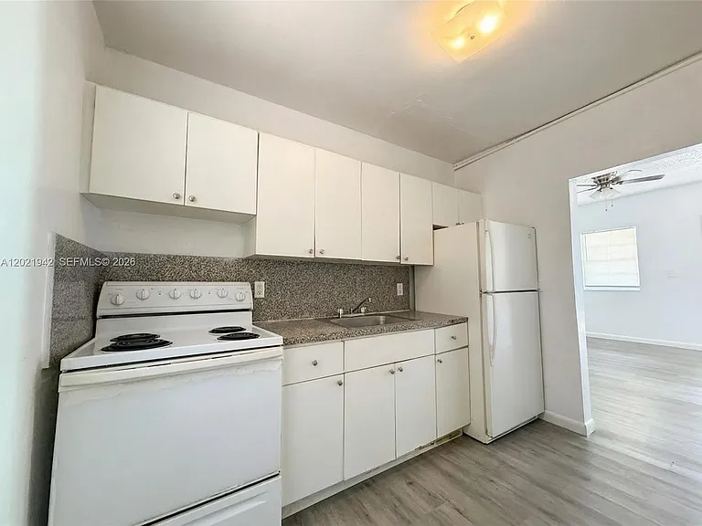 1117 NW 3rd Ave #11 — Photo 7