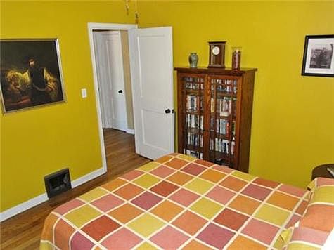 4th image of 3927 Sunrise Dr