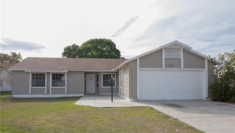 1st image of 2462 Oak Hollow Dr