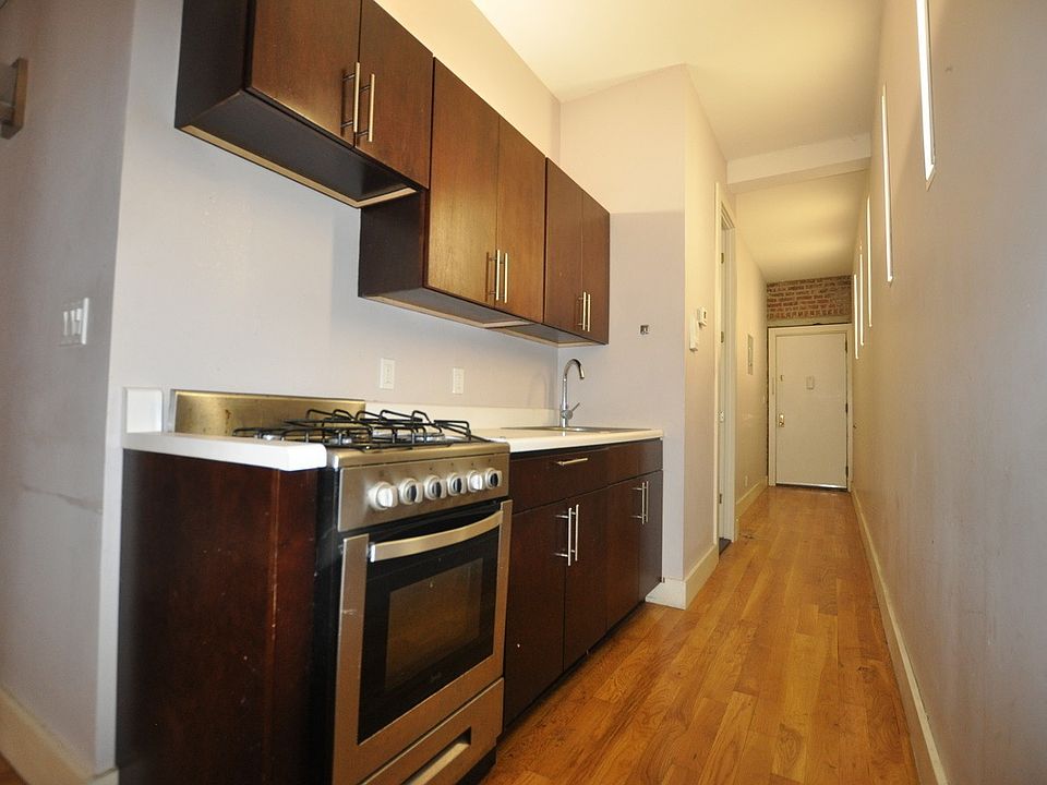 1st image of 846 Prospect Pl #4RKA