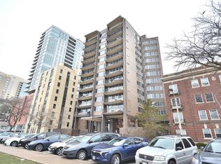 1919 N Summit Ave APT 1B, Milwaukee, WI 53202
