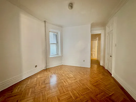 Rented by Compass | media 13