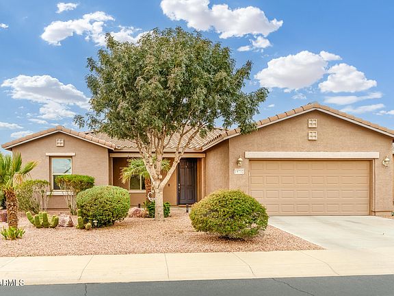 2nd image of 19732 N PUFFIN Drive